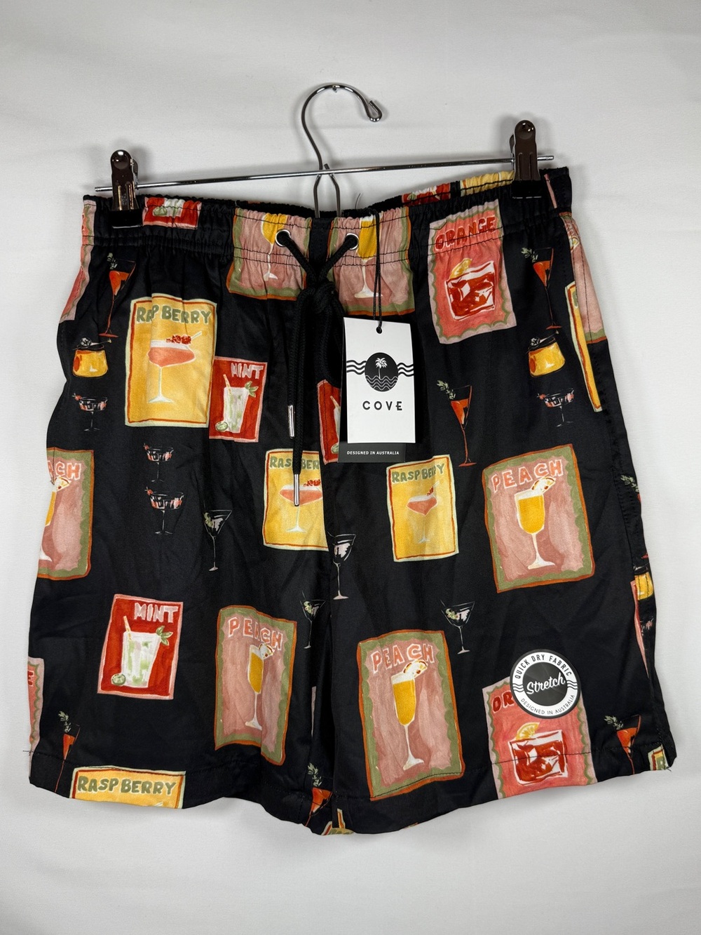 Cove Mens Swim Trunks Size M Black Cocktail Martini Novelty Print Board Shorts
